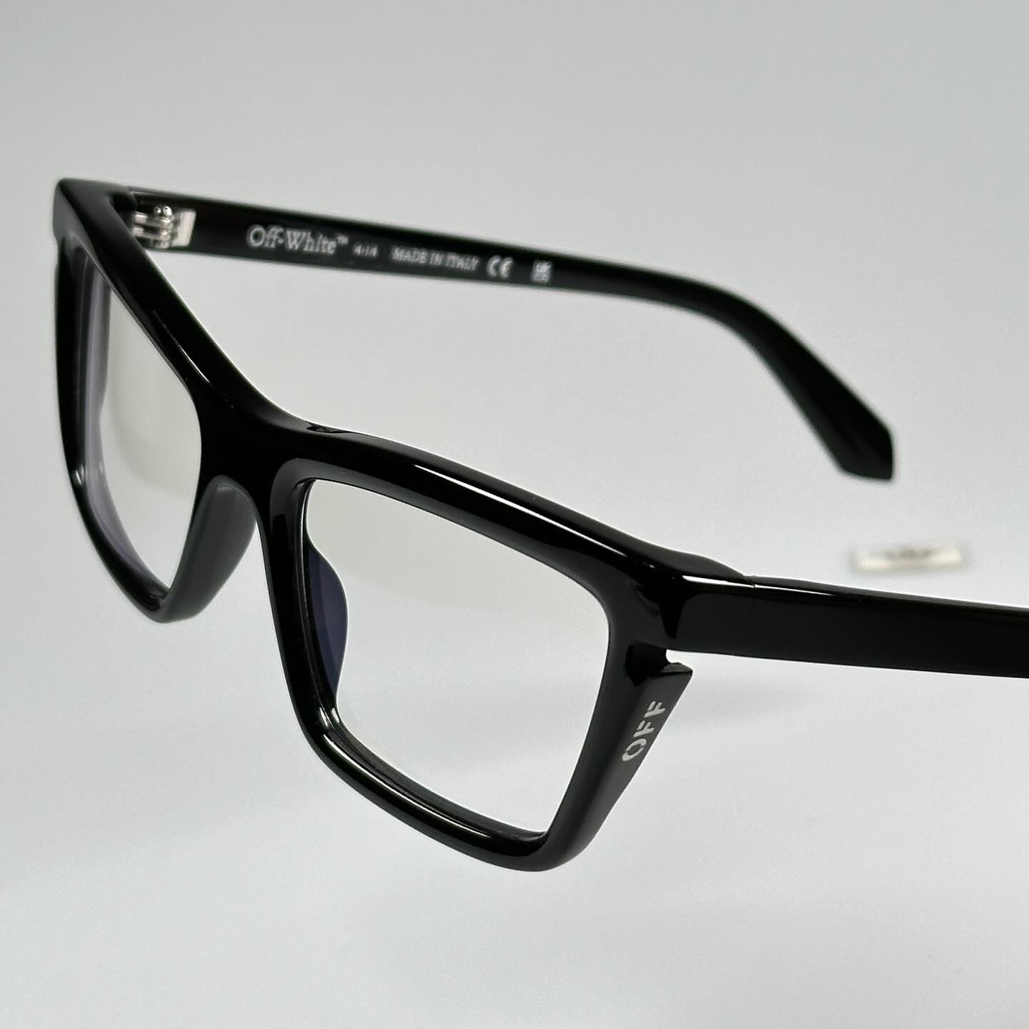 Off White Style-50 OERJ050S24PLA0011000 eyeglasses in black frame with clear lenses