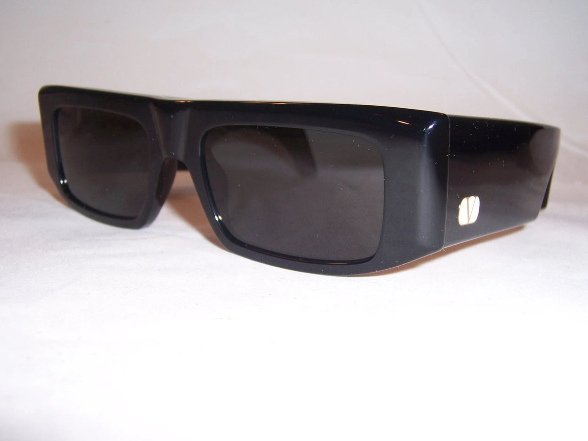 Valentino VG0005S-001 sunglasses in black frame with grey lenses