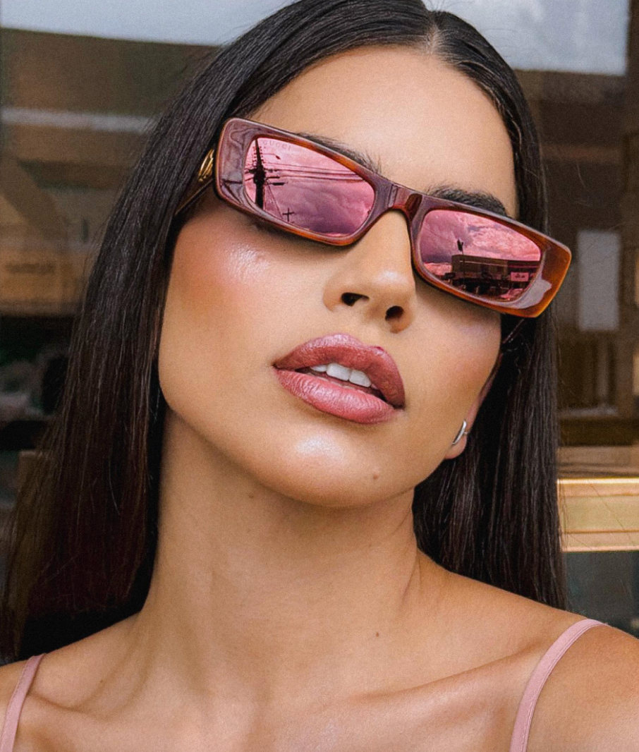 Gucci GG0516S-015-52 52 New Sunglasses