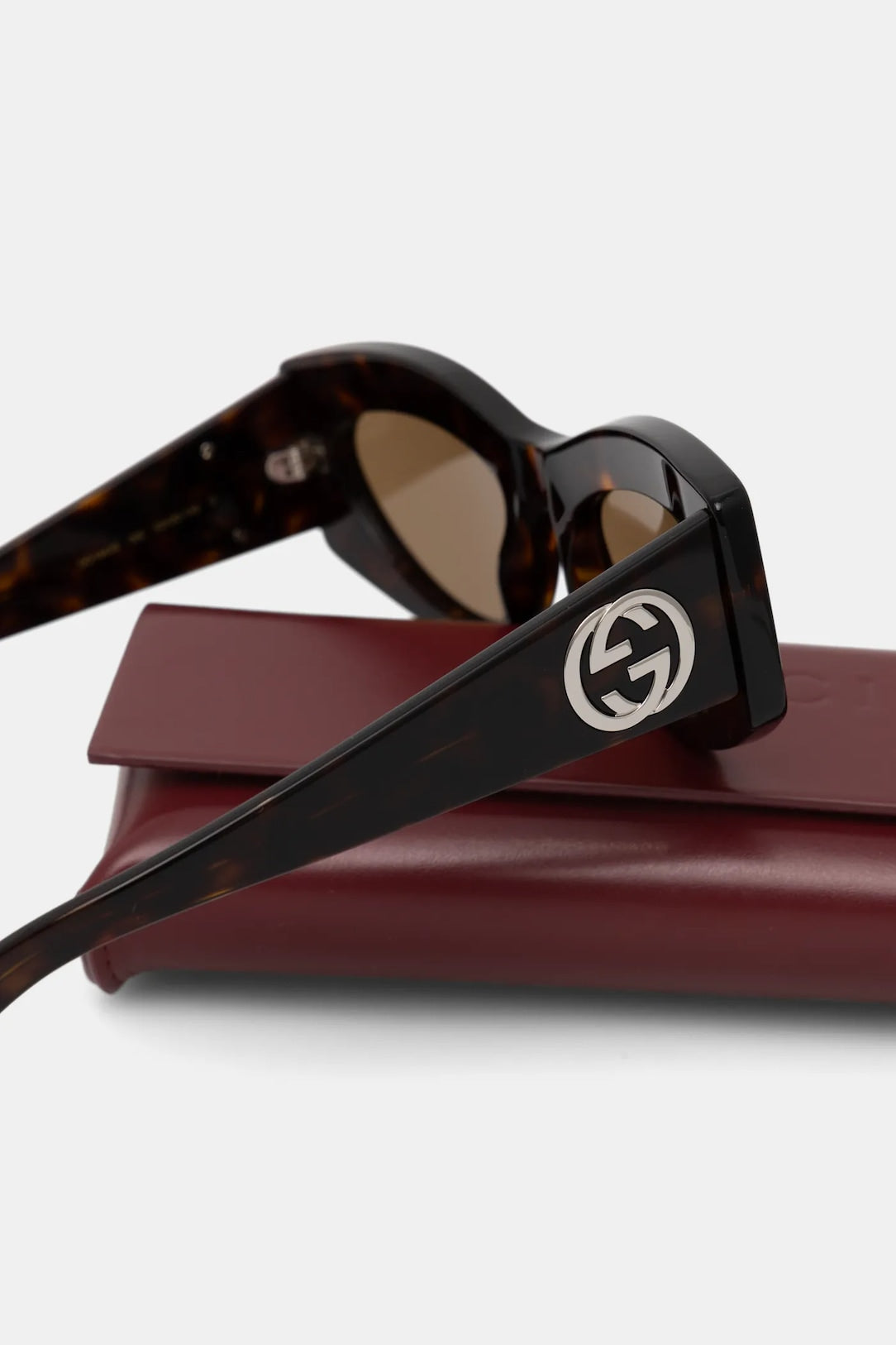 Gucci GG1843S-002 53 New Sunglasses