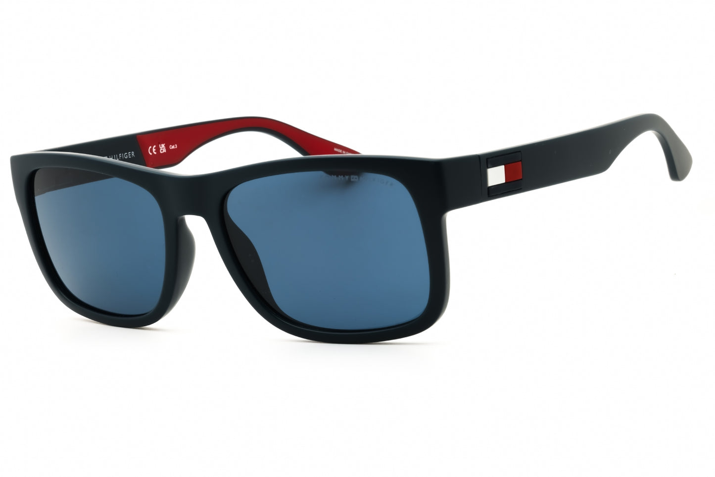 Tommy Hilfiger  56