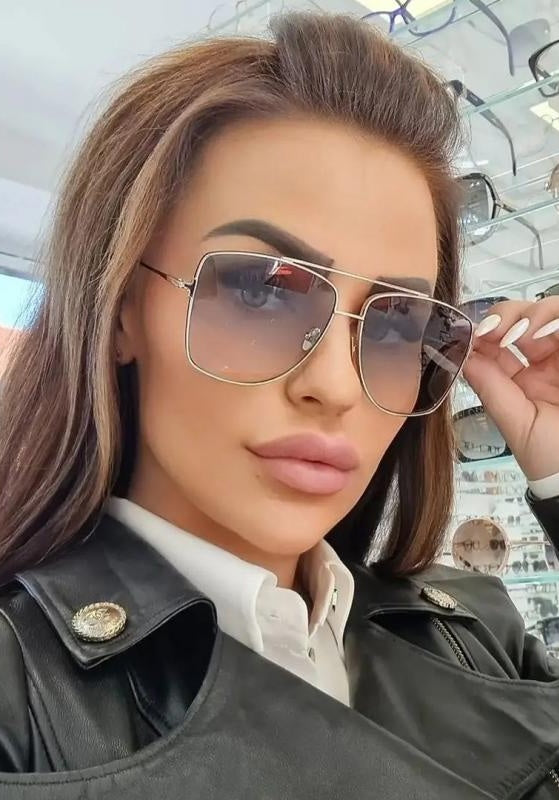 Tom Ford FT0738-6128B 61mm New Sunglasses