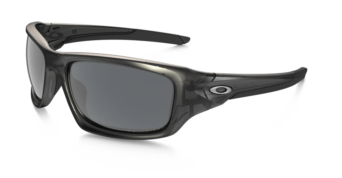 Oakley OO9236-06 Grey Rectangle Sunglasses 0mm Sunglasses