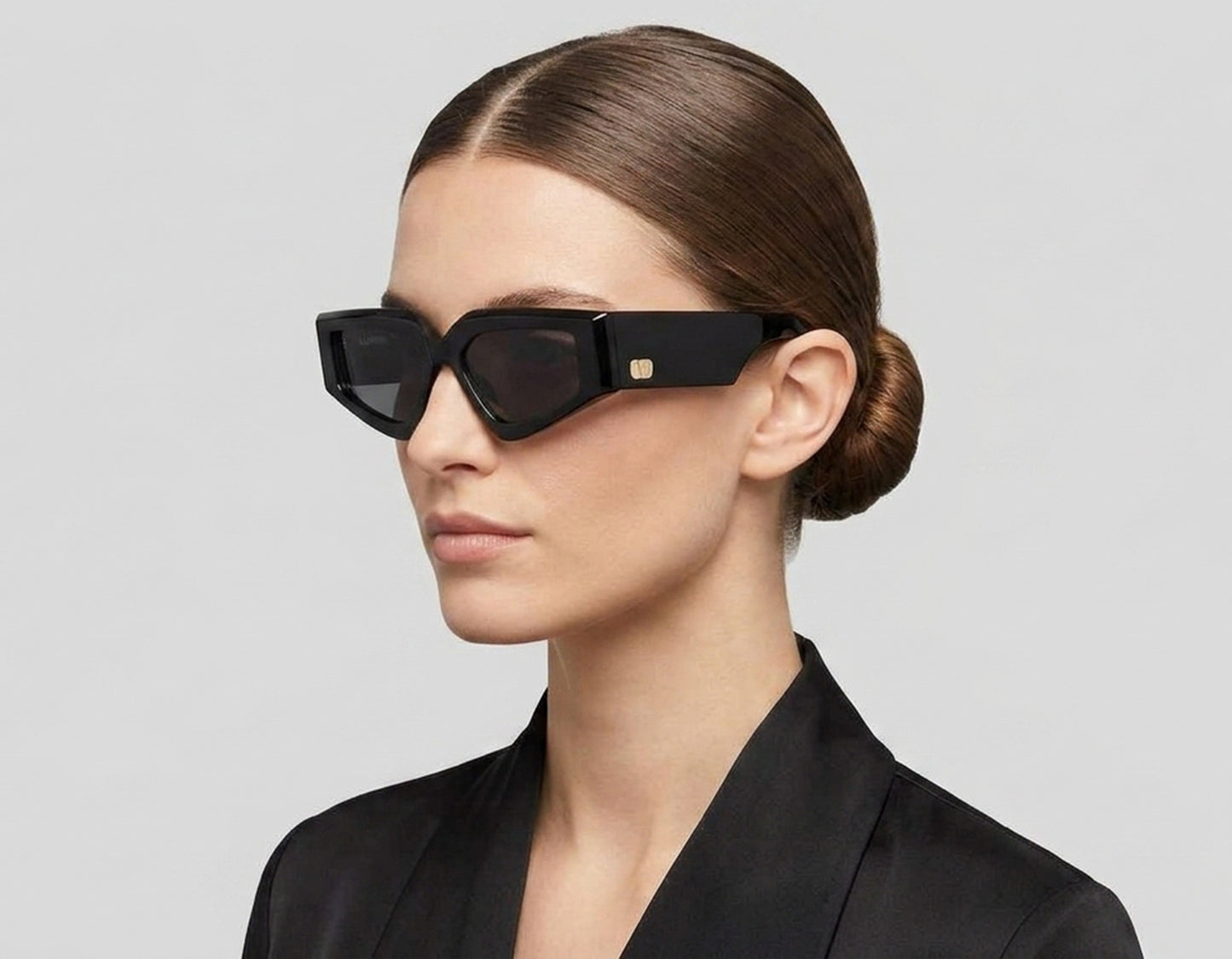 Valentino VG0006S-001 53mm