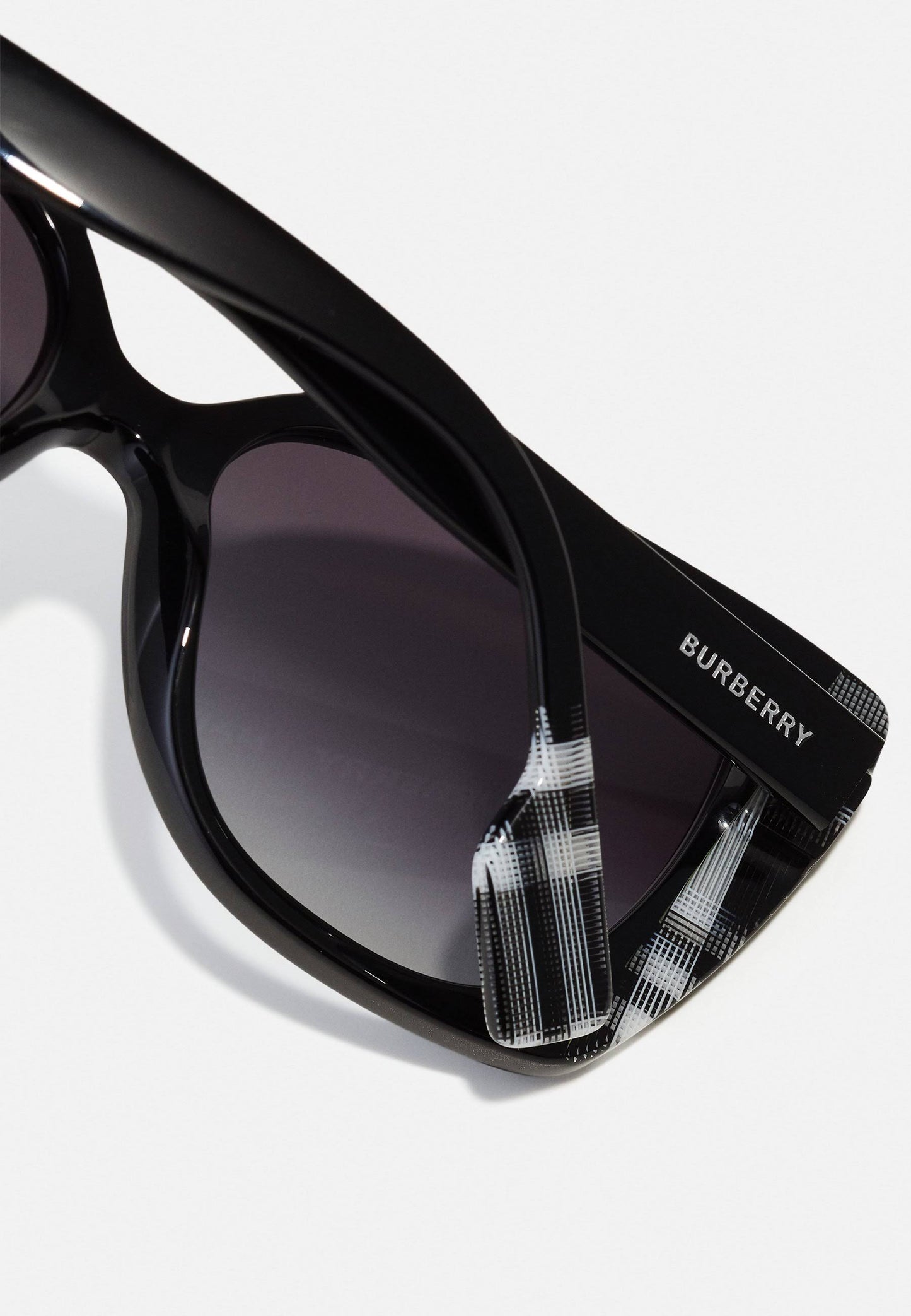 Burberry 0BE4393-40518G 54mm New Sunglasses