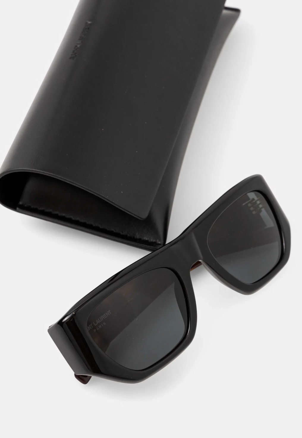 Yves Saint Laurent SL-740-004 52mm New Sunglasses