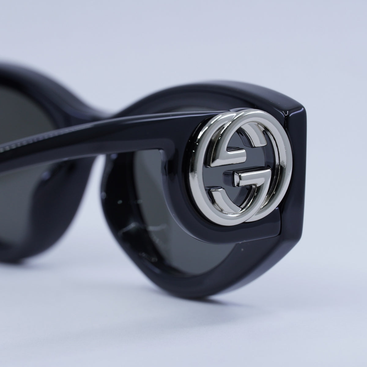 Gucci GG1691S-001-54 54