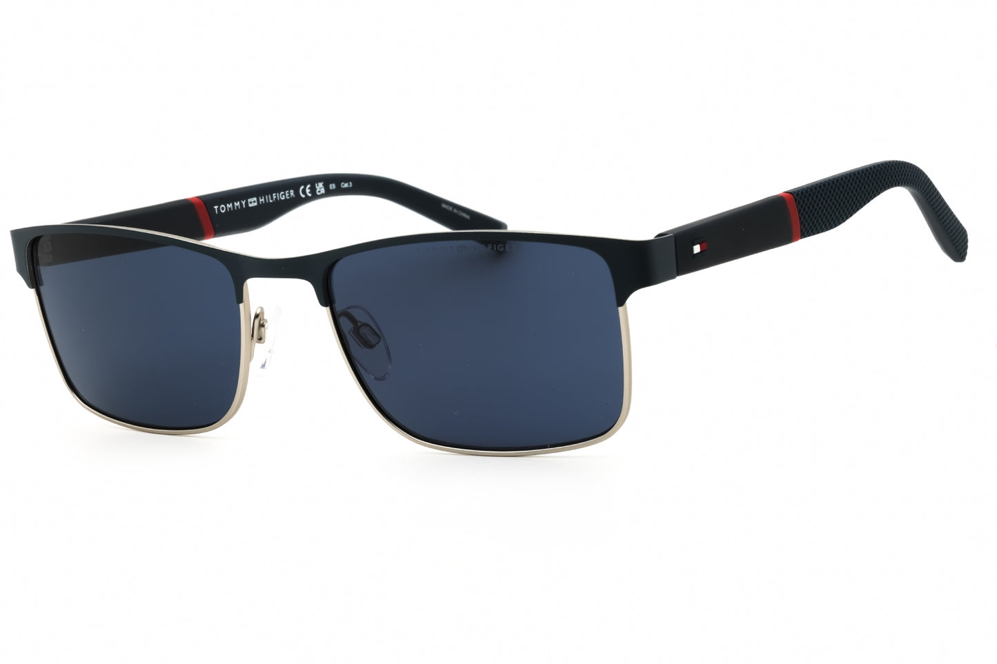 Tommy Hilfiger  56