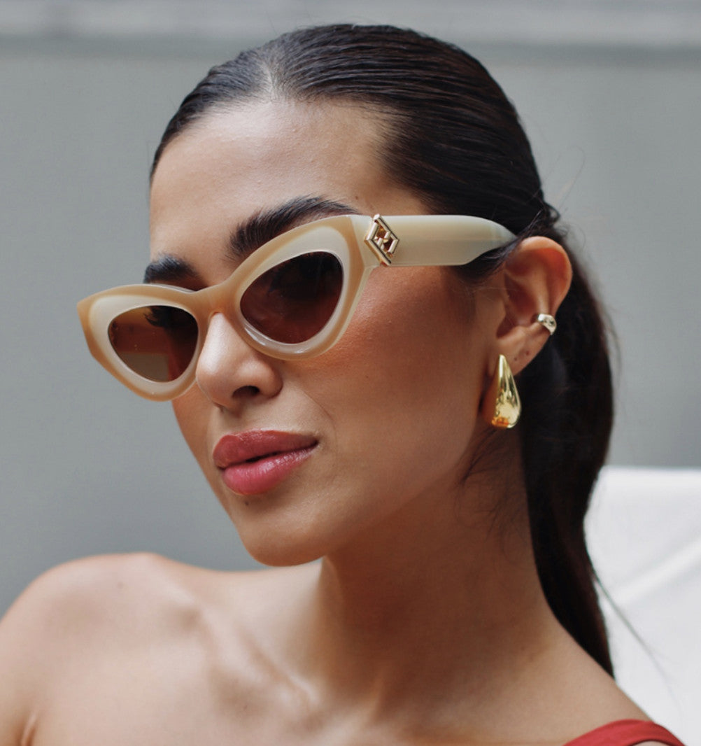 Fendi FE40146I-57E 52mm New Sunglasses