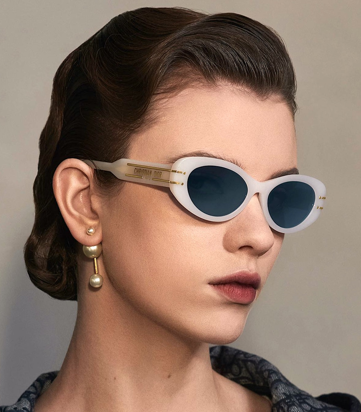 DIOR-CD40170U-5325V / DIORSIGNATURE B8U