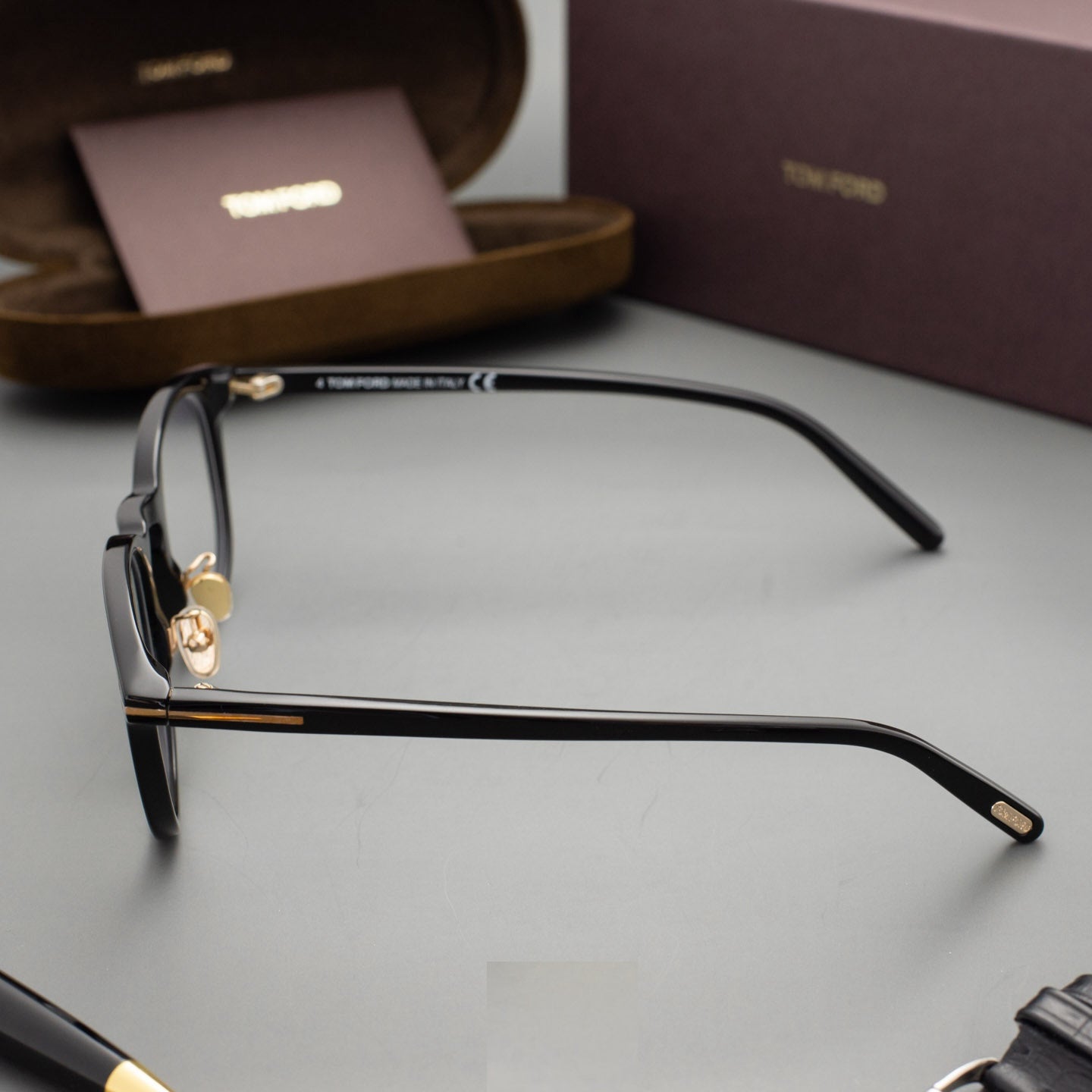 Tom Ford FT5725-D-B-N-001 48mm New Eyeglasses