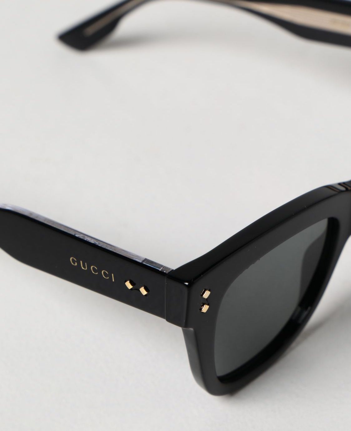 Gucci GG1082S-001-52 52mm New Sunglasses