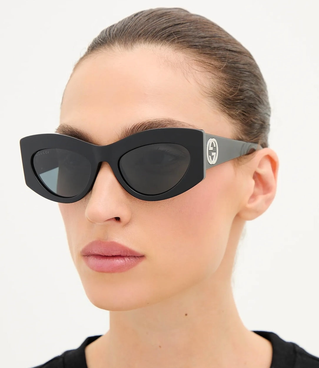 Gucci GG1843S-001 53 New Sunglasses