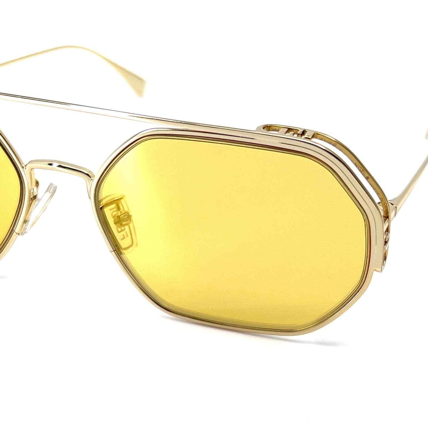 Fendi FE40039U-10L-57  New Sunglasses
