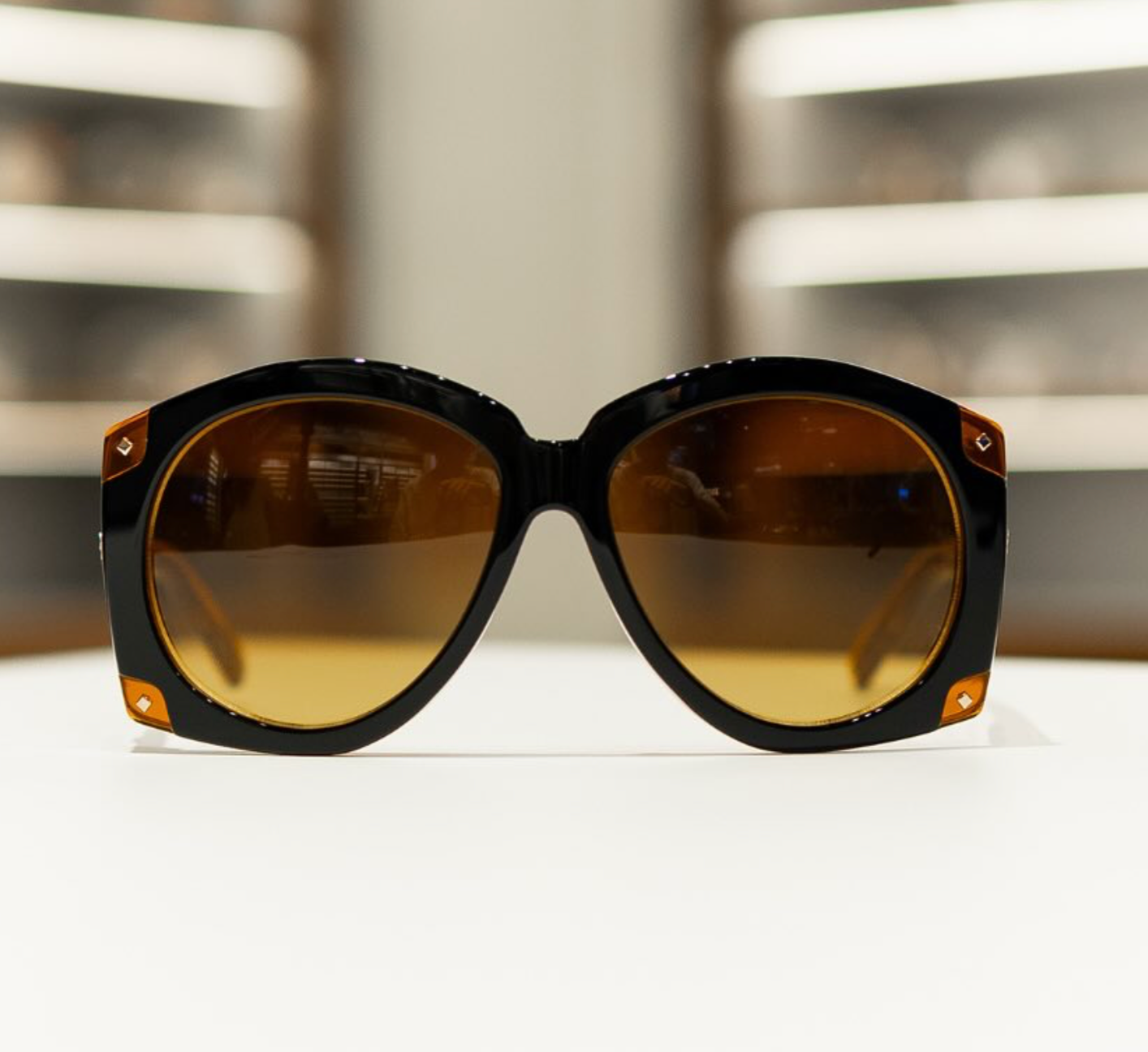 MCM MW0005-05F 61mm