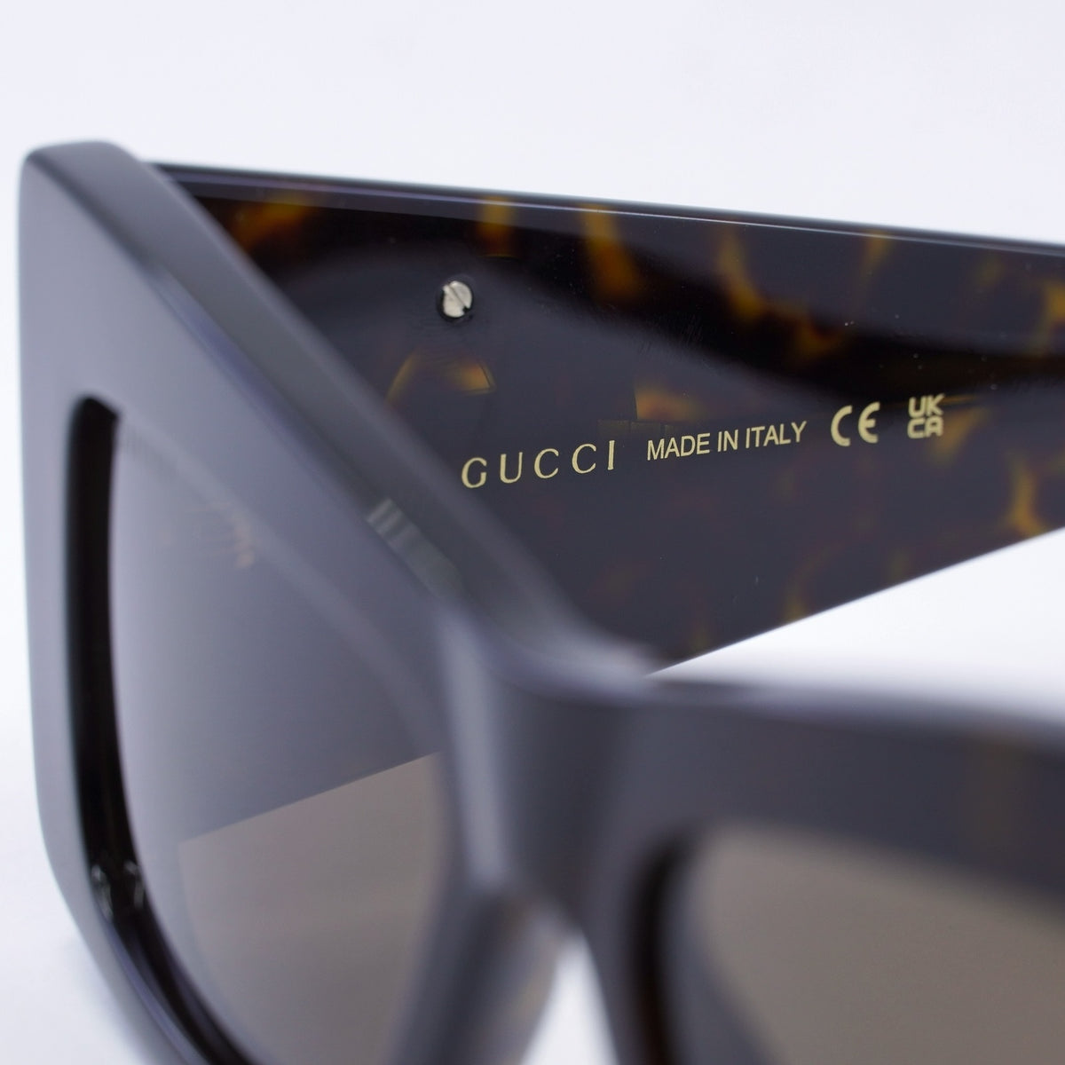 Gucci GG1842S-002-53 53