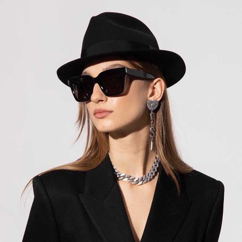 Yves Saint Laurent SL 507-001 54mm New Sunglasses