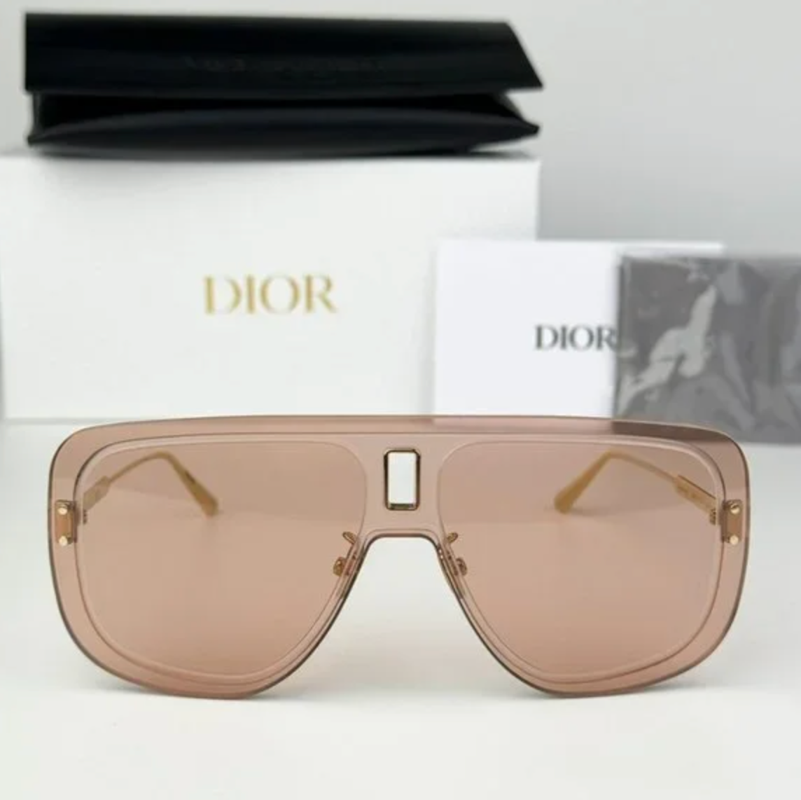 CHRISTIAN DIOR-ULTRADIOR-MU-B0E0-00