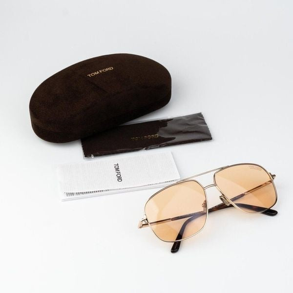 Tom Ford FT1096-28E-62 62mm New Sunglasses