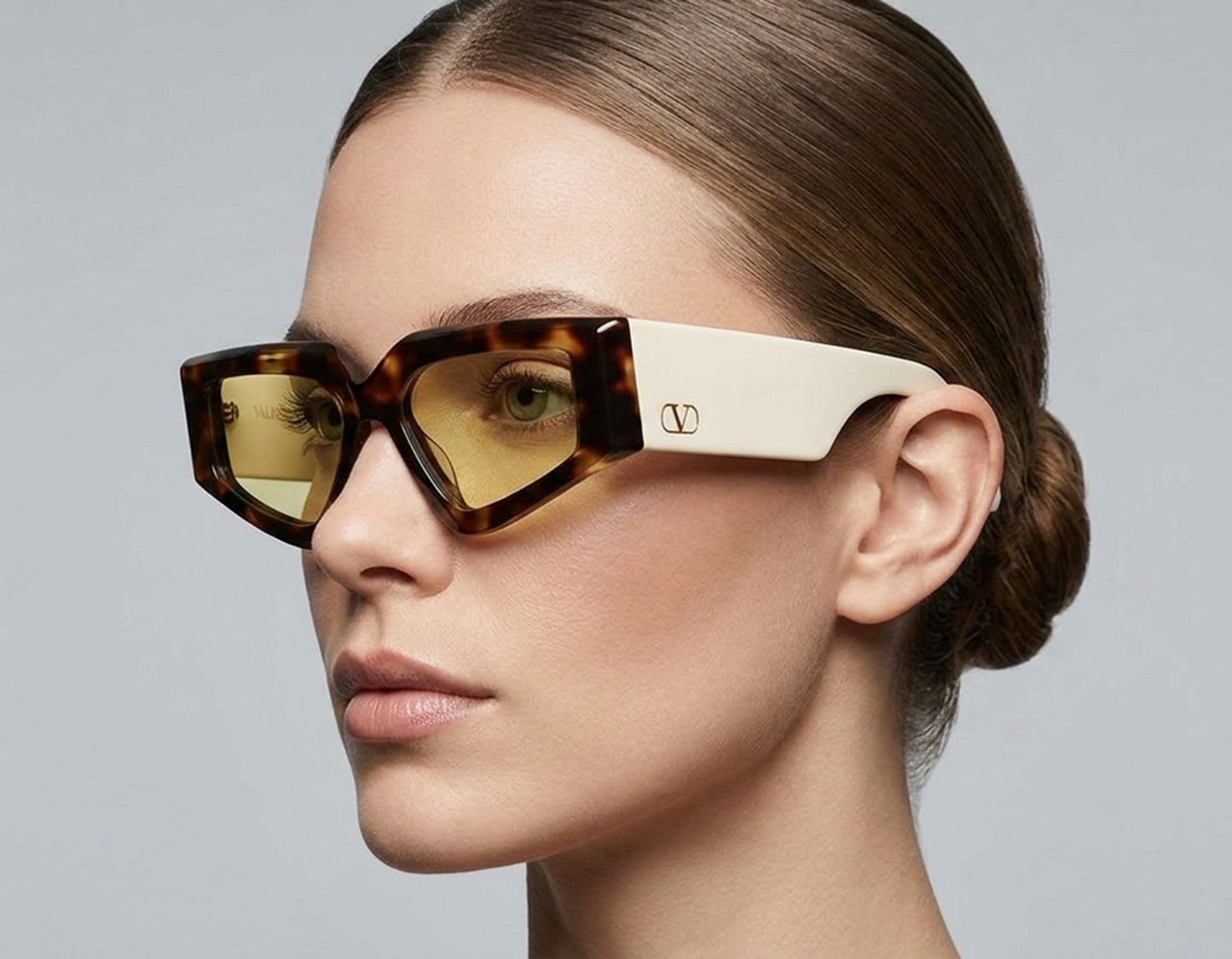 Valentino VG0006S-002 53mm
