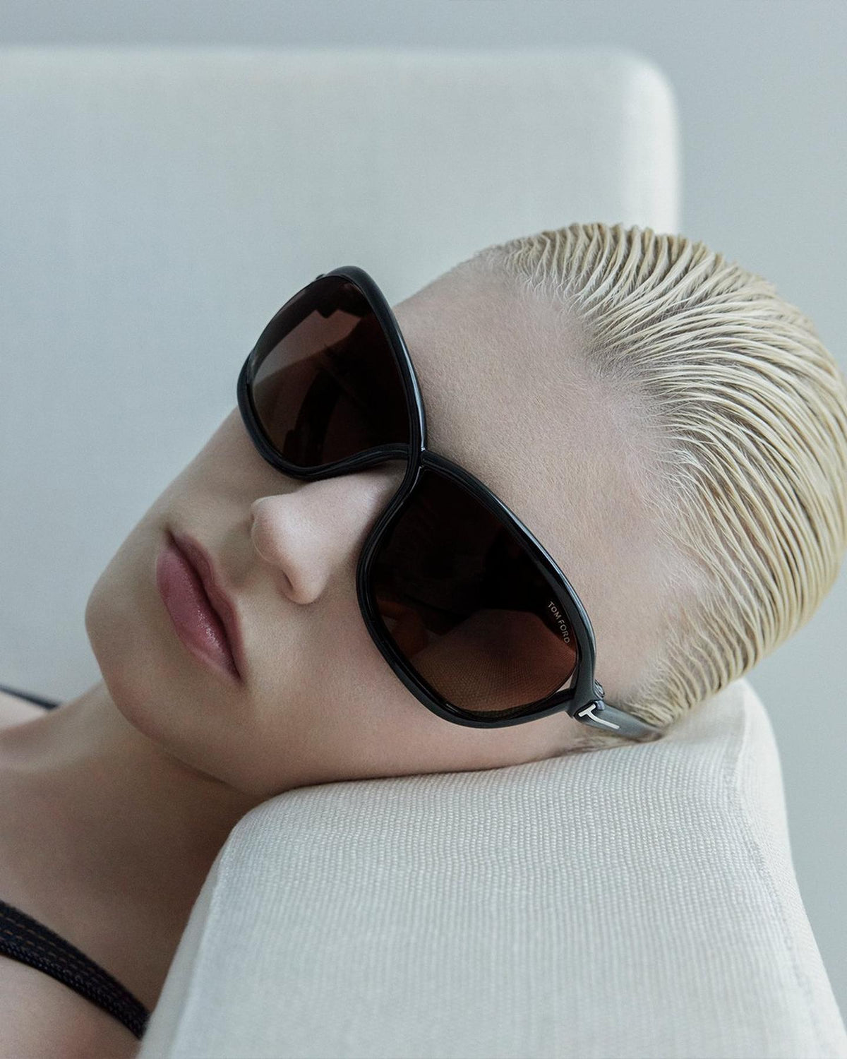 Tom Ford FT1069-01Z-68 68