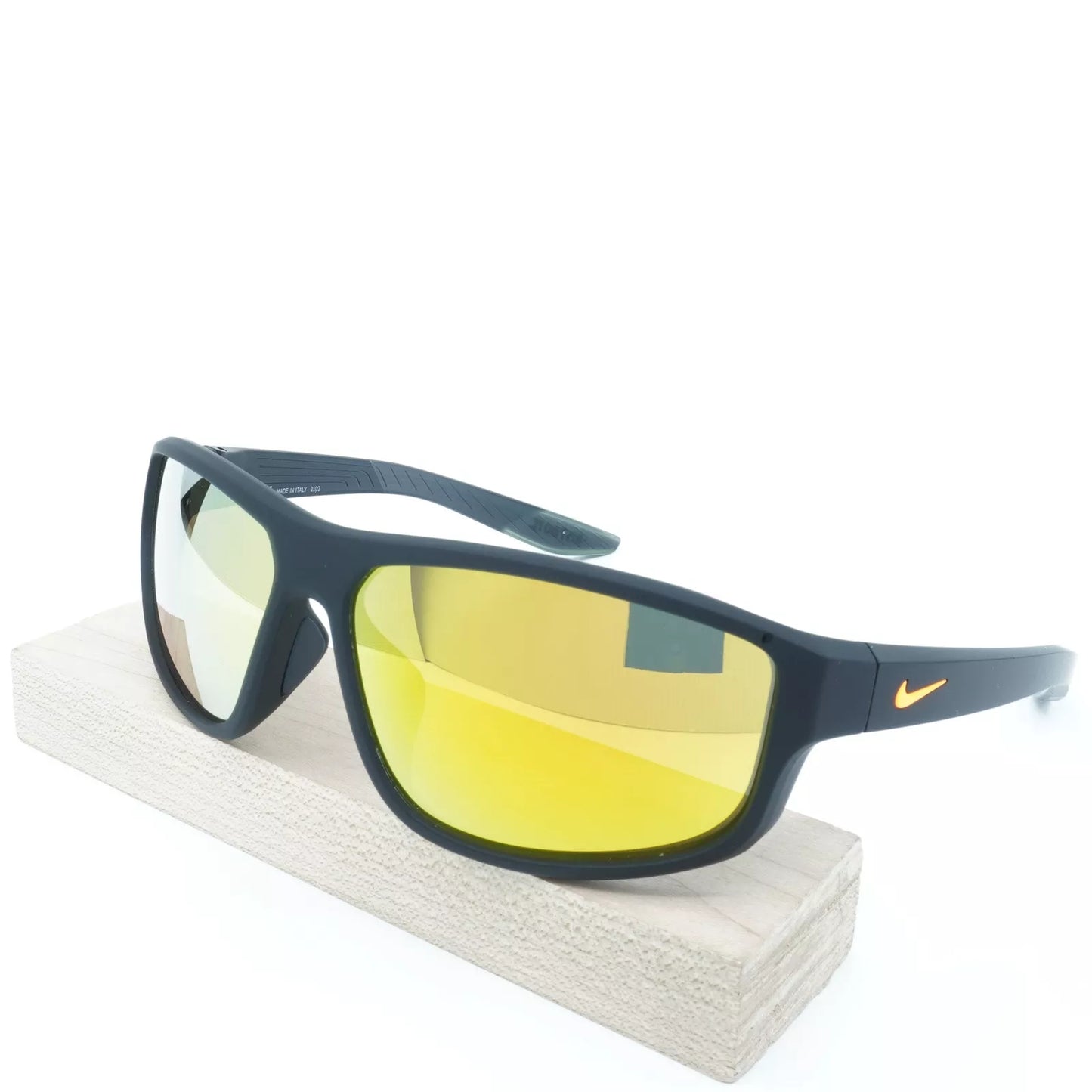 Nike BRAZEN-FUEL-M-DJ0803-452-6214 62mm New Sunglasses