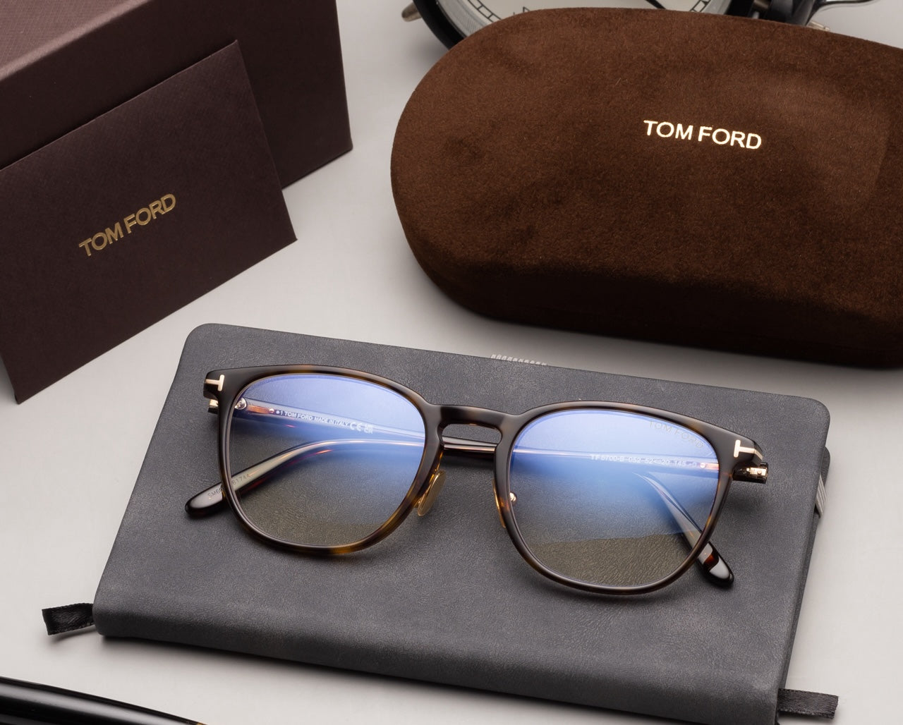 Tom Ford FT5700-B-052 54mm New Eyeglasses