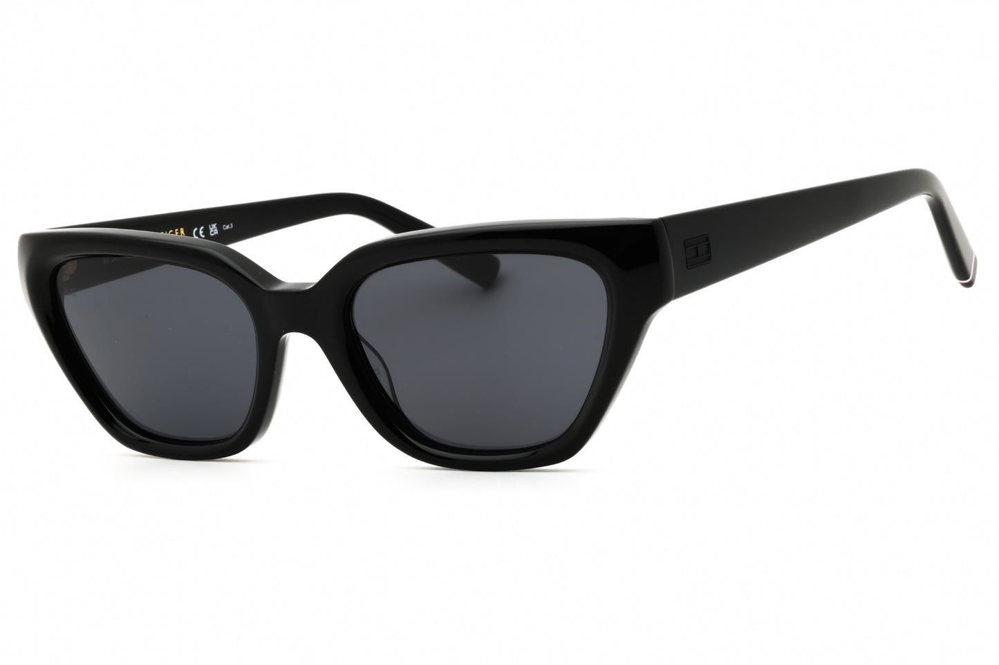 Tommy Hilfiger  54