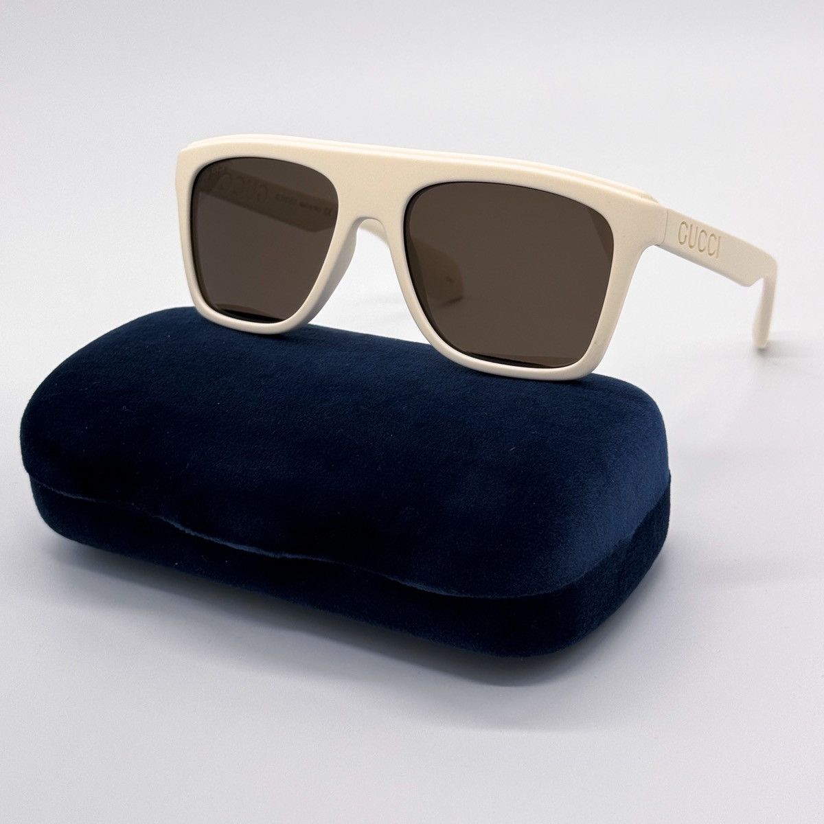 Gucci GG1570S-003 57