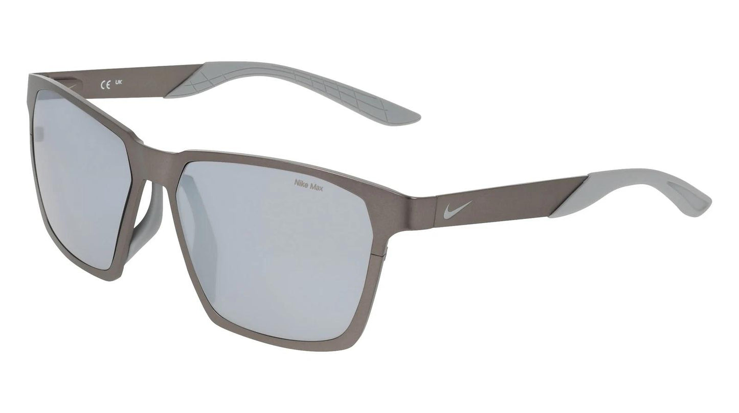 Nike MAVERICK-VALOR-013-5715 57mm New Sunglasses