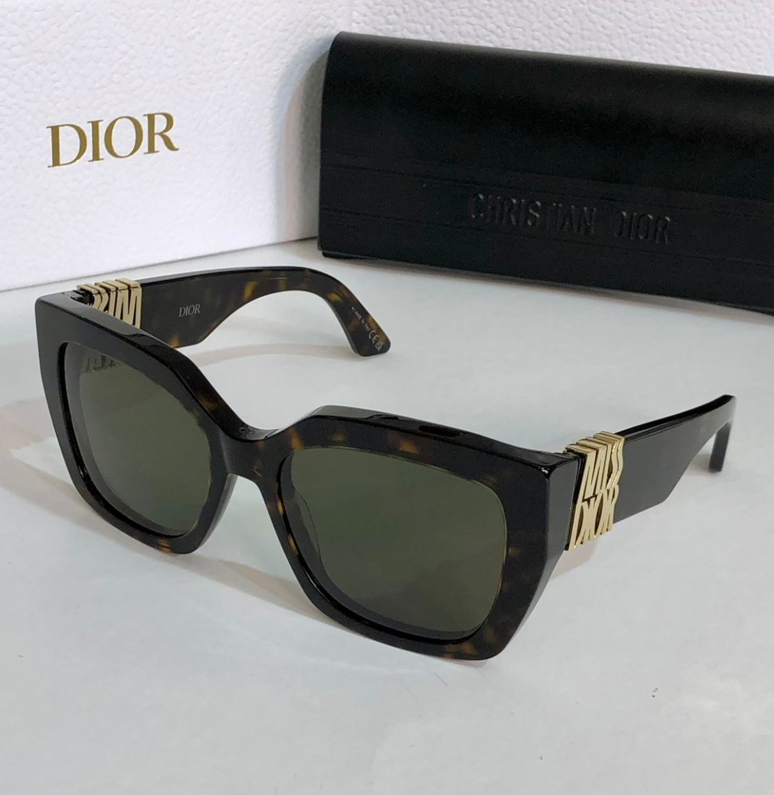 Dior-CD40183F-5601A-MISSDIOR-S2F