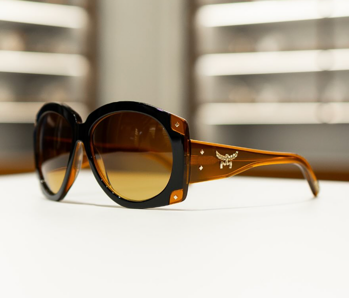 MCM MW0005-05F 61mm