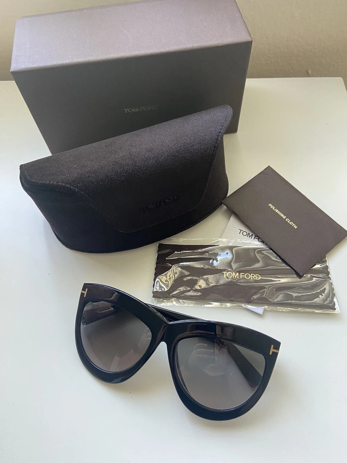 Tom Ford FT1112-01B-59 59mm New Sunglasses