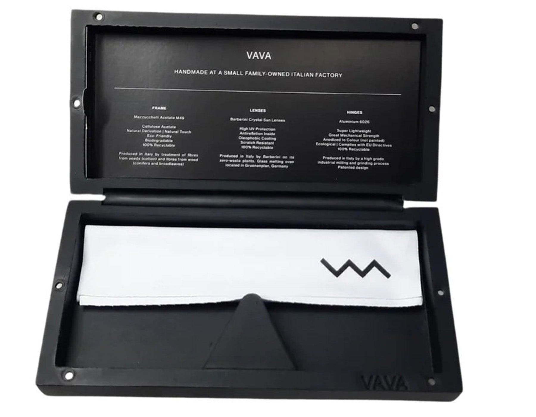 Vava BL0041-CRIS-Mat GRE BLK sunglasses in cristal matte/green/black frame with black lenses