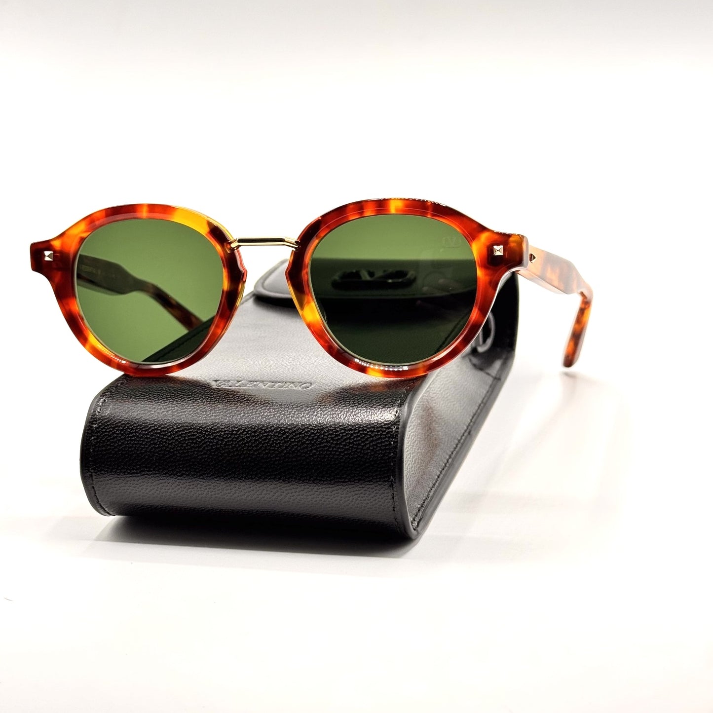 Valentino V - ESSENTIAL - IV-132C 46mm