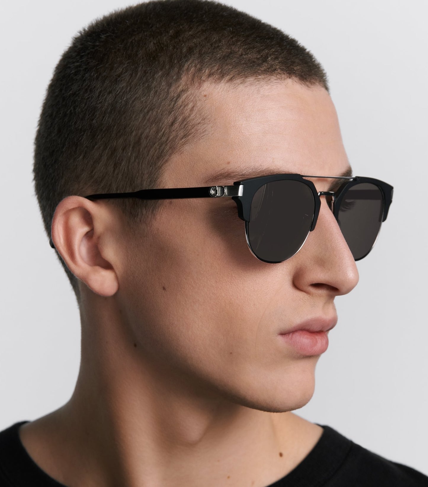 DIOR-DM40145U / 5302N / CD ICON R1U