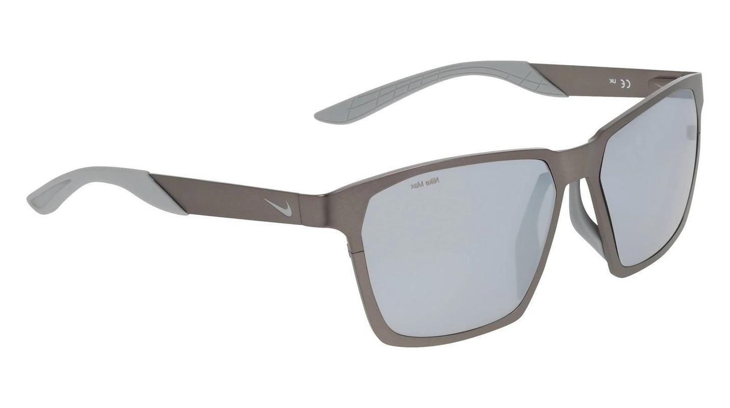 Nike MAVERICK-VALOR-013-5715 57mm New Sunglasses